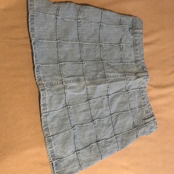 Falda - Picture 3 of 3